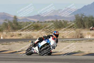 media/Nov-16-2025-Race Pace (Sun) [[8c5fa54630]]/Verified Riders/7-Turn 4 (1155am)/